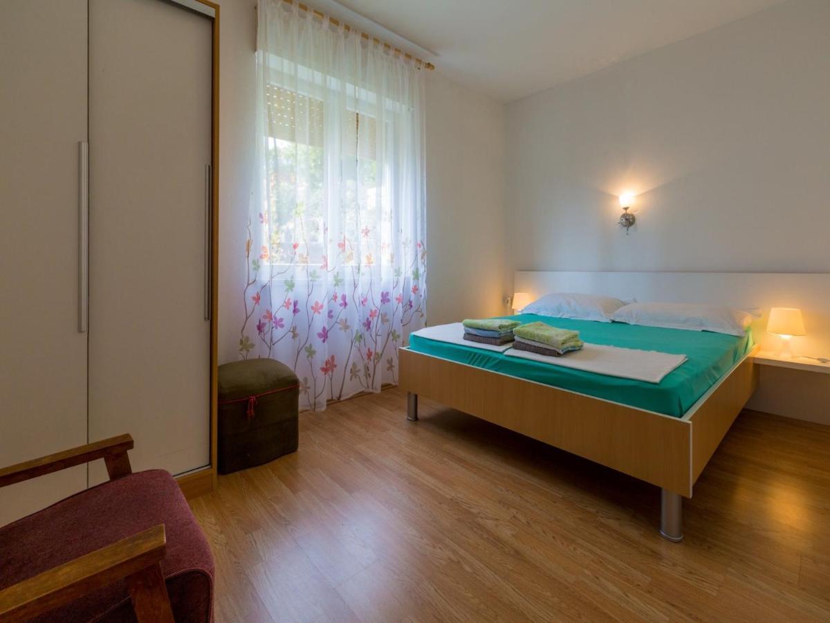 Apartment Mia Цриквеница Экстерьер фото