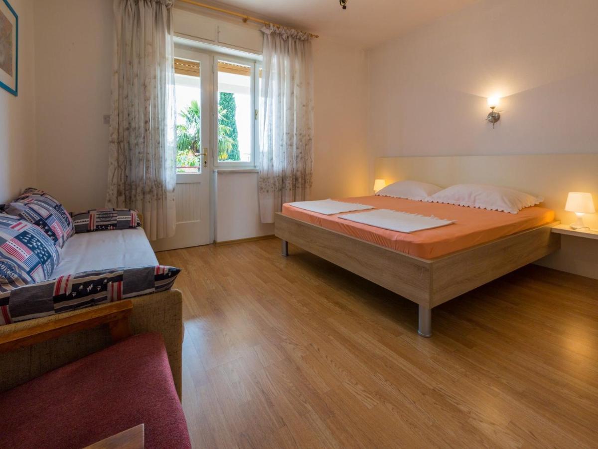 Apartment Mia Цриквеница Экстерьер фото